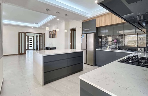 Southern River House | Spacious 4 bed home with open plan living