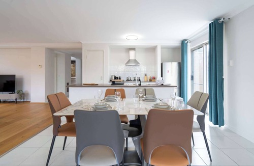 Point Cook House | Spacious 4B House in PointCook