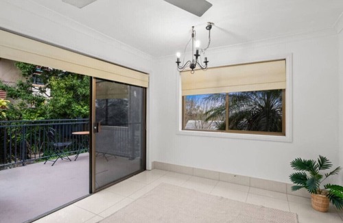 Upper Mount Gravatt House | Spacious 5BR Family Home in Upper Mount Gravatt