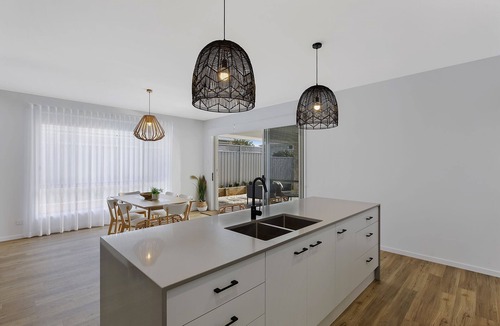 Lake Cathie House | Spacious brand new family home 200m from Rainbow Beach