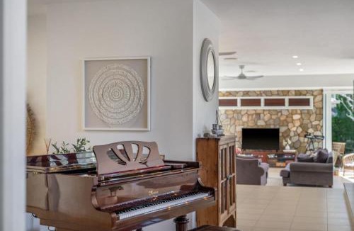 Moffat Beach House | Spacious Coastal Luxury - Steps to Beach