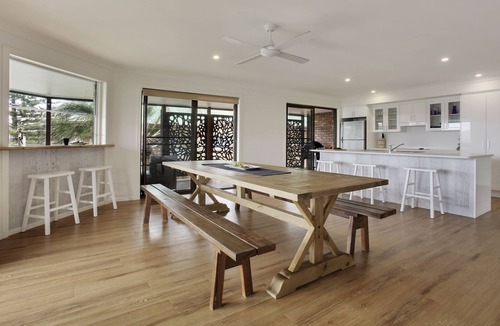 Crescent Head House | SPACIOUS HOLIDAY HOME IN THE HEART OF CRESCENT HEAD
