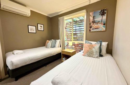 Sapphire Beach Apartment | Splash at Sapphire - Pet Friendly, Resort Pool