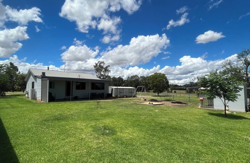 Parkes House | Spring Valley Cottage