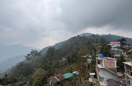 Rishop House | Spring Valley Homestay Rishop