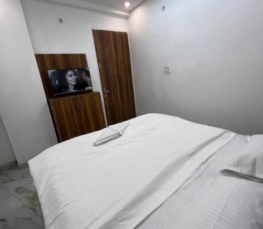 Tapovan House | SR Kafal home stay