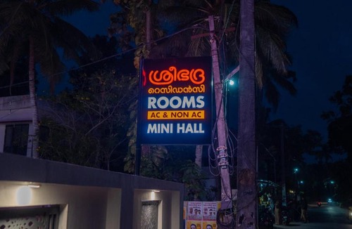 Chavara Hotel | Sreebhadra Residency