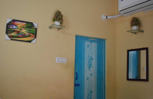 Tiruvannamalai Hotel | Sri Thirumalaivasa Guest House