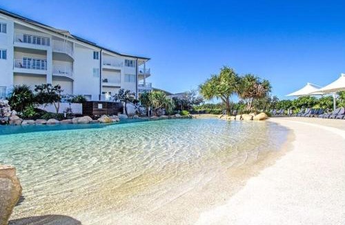 Kingscliff Apartment | Standard Hotel Room in Salt Beach Resort by uHoliday