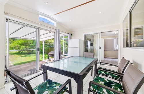 Patonga House | Stay 3 nights, pay 2 this Winter*- pet friendly