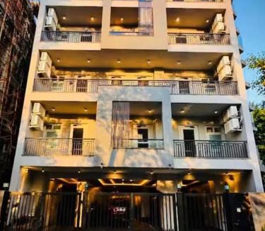 Sector 15 Apartment | Stay Zariya Feel at home, Anywhere
