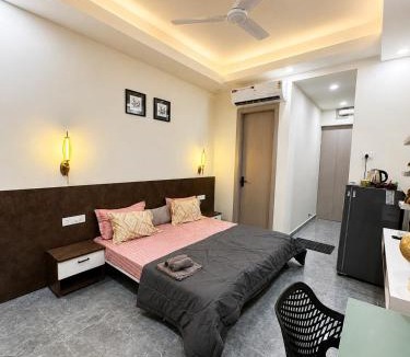 Sector 15 Apartment | Stay Zariya Feel at home, Anywhere