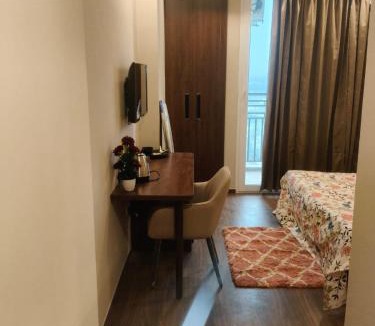 Greater Noida Apartment | StayEase Studio - Near Expo Mart, Greater Noida