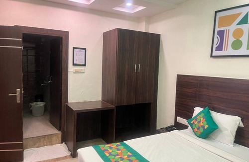 Alambagh Resort | Staylo Masterprice Palace