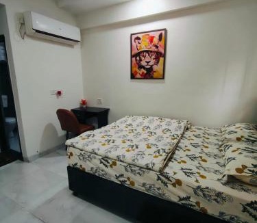 Indore Boat Rental | Staywise