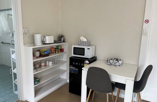 Cootamundra Apartment | Studio in the Heart of Town