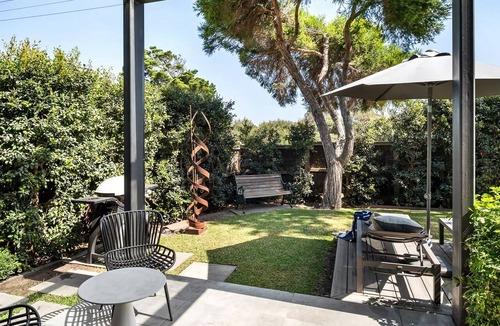 Mount Martha Apartment | Studio One | Single Level Luxe Retreat Opp Beach