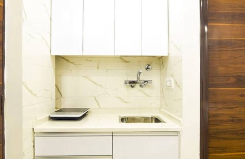 Gurugram Apartment | Studio serviced apartment with Gym patio