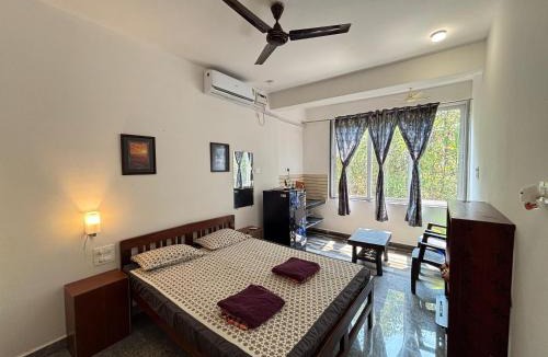 Arambol House | Studio Silent Grove R-6 by Mukund Sadan Arambol