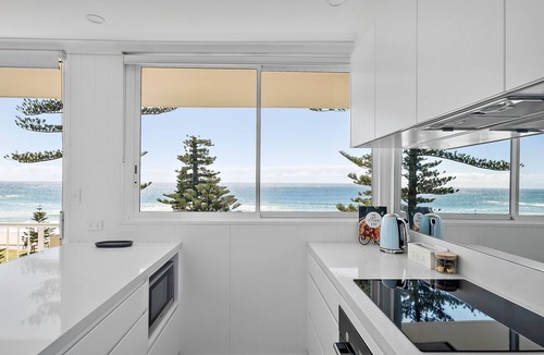 Manly Apartment | Stunning Beachfront Fully Renovated Beach Views