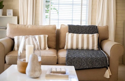 Emu Swamp Apartment | Stunning Garden Studio at Mayfield Vineyard