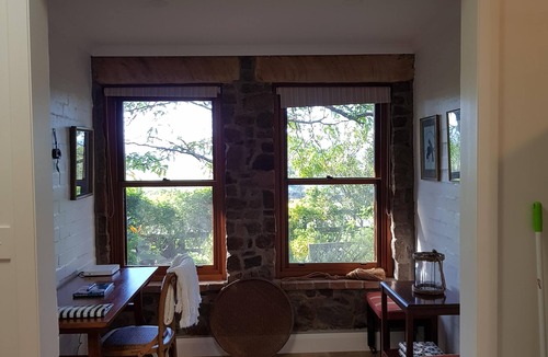 Milton House | Stunning Home with Beautiful Semi Rural & Ocean Views. Close to town and beach
