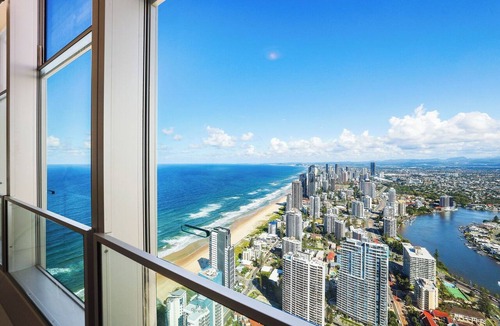 Surfers Paradise Apartment | Sub Penthouse 6203 - 3 bedrooms Level 62