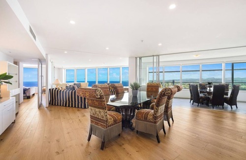 Surfers Paradise Apartment | Sub Penthouse 6203 - 3 bedrooms Level 62