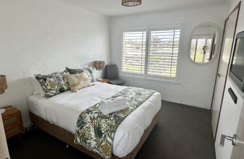 Bermagui Apartment | Sub Penthouse Apartment - Amazing Views, Location & Luxury!
