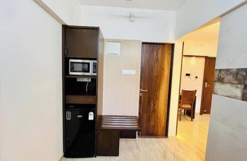 Kandivali East Apartment | Suite room with Kitchen at THE BNB STAY