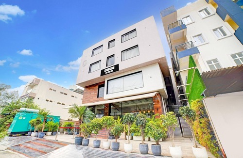 Bhopal House | Suitehotel Ocean Breeze