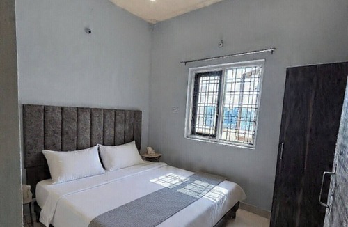 Jabalpur Hotel | Sukoon B & B