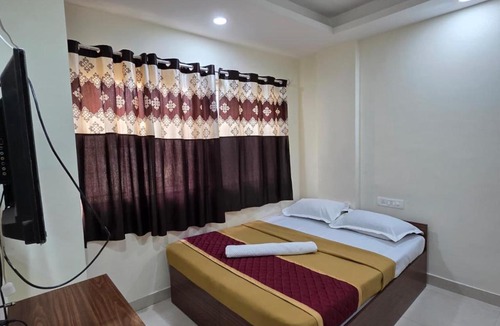 Electronics City Hotel | Sumithra Palace
