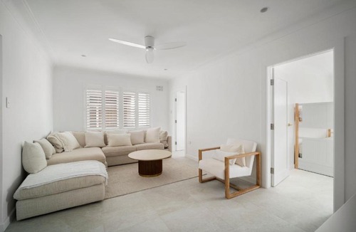 Bronte Apartment | Sun, Surf & Stay Bronte Beach Near Coastal Walk