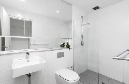 Rosebery Apartment | Sunlit Rosebery Stay - Easy Airport Access - ROSE9