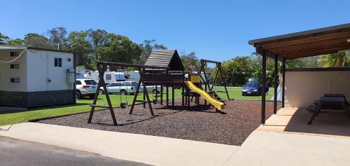 Woolgoolga Hotel | Sunset Caravan Park Woolgoolga
