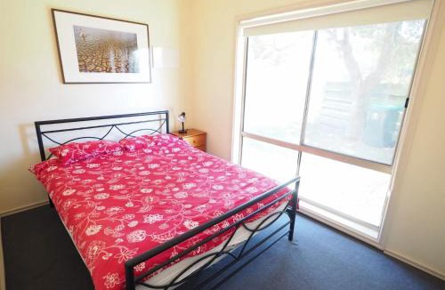 Sandy Point House | Sunset Deck Stay 3 Pay 2 Winter Special