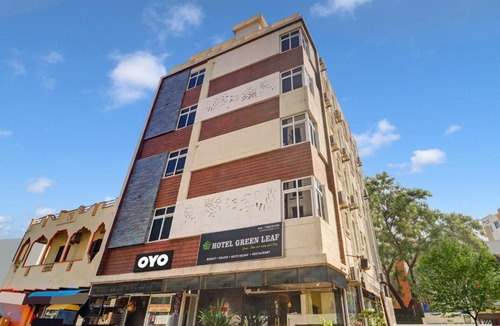 Gachibowli Hotel | Super Capital O Qualia Gachibowli