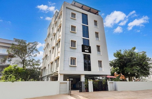 Kakinada House | Super Collection O Kakinada Near Jntu