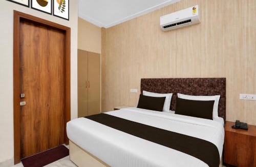 Mohali Hotel | Super Collection O Sector 78 Mohali Formerly Hotel Prince