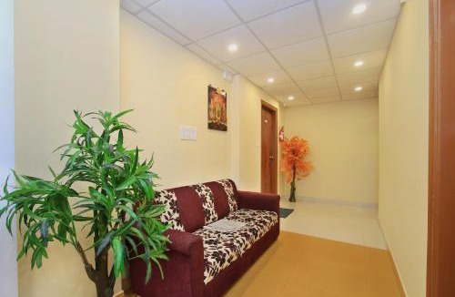 Bengaluru Hotel | Super Hotel O Mathikere Extension Bangalore Formerly Venkatadari Residency