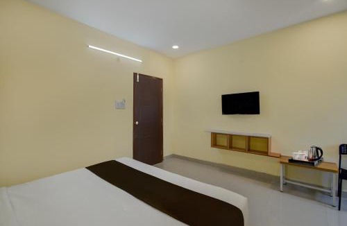 Hyderabad Hotel | Super Townhouse Oak NFC Crossway Hyderabad