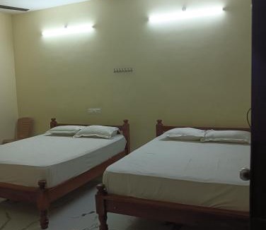 Palakkodu Bed & Breakfast | Surabi Residency