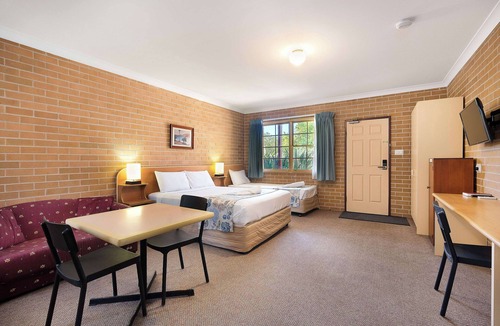 Richmond Hotel | SureStay by Best Western New Inn Richmond