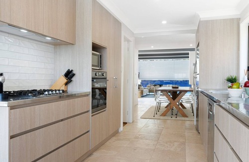 Kiama Downs House | Surfside – escape to coastal comfort