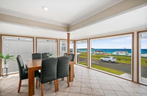 Warilla House | Surfside Solace