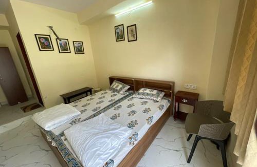 Bani Park House | Suroth Niwas