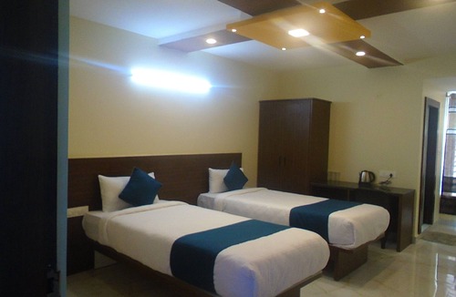 Chikkajala Hotel | SV Dream Stay