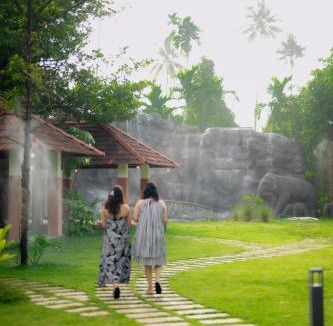 Irinjalakuda Hotel | SVS Arena