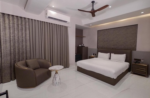 Amarnath Hotel | SVS Bhawan
